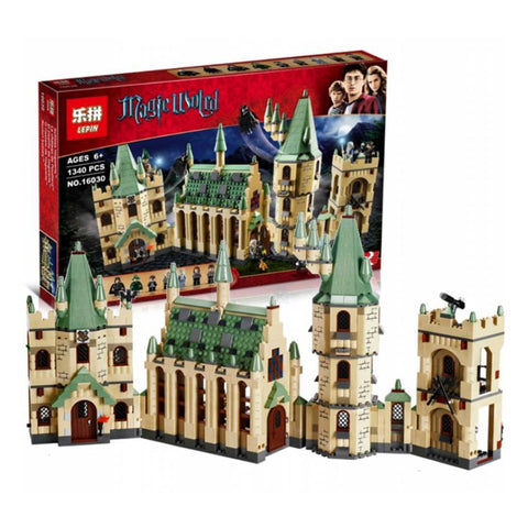 Harry Potter: Hogwart's Magic School Castle Building Blocks Set - 16030